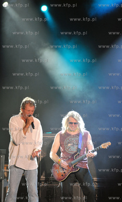 V Festiwal Legend Rocka w Dolinie Charlotty.kolo Slupska...