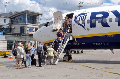 Gdansk lotnisko Rebiechowo. Inauguracja krajowych polaczen...