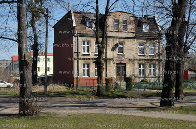 Gdańsk Orunia. Dom na placu Oruńskim. 2.04.2014 Fot....