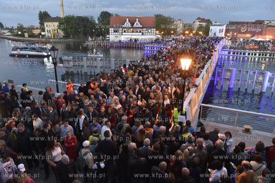 Gdańsk. Uroczyste otwarcie kładki na Ołowiankę....