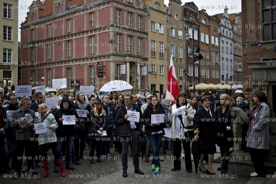 Gdańsk. Długi Targ. Manifestacja za przyjęciem uchodźców.
12.09.2015
fot....