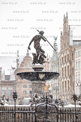 Zima w Gdańsku. Studnia Neptuna.
09.02.2021
fot....