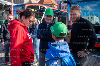 Targ Węglowy w Gdańsku. Piknik rodzinny podczas którego...