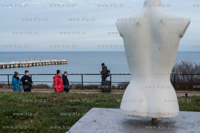 Tajemnicza instalacja przy Promenadzie Królowej Marysieńki...