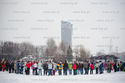 Gdynia. Plaza miejska. Marko Kantaneva - tworca Nord...