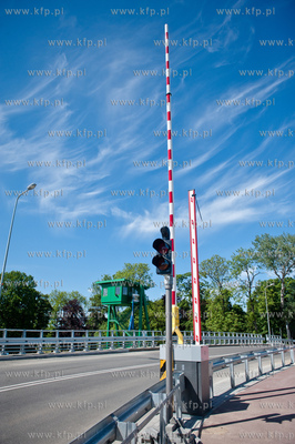Oddany do uzytku most zwodzony nad Sluza Poludniowa...