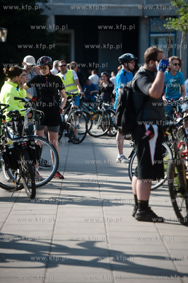Gdynia. Rowerowa Masa Krytyczna. Zorganizowana przez...