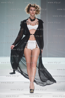 Centrum Stocznia Gdansk. Gala Amber Look Trends & Styles...