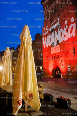 Gdansk. Logo obchodow 25-lecia pierwszych, wolnych...