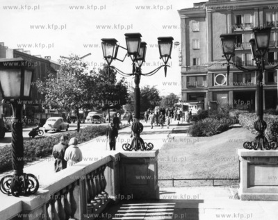 Widok z tarasu kawiarni Morskiej na al. Grunwaldzkiej...