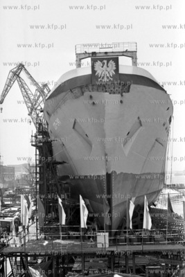 Wodowanie w Stoczno Gdańskiej im. Lenina trawlera...