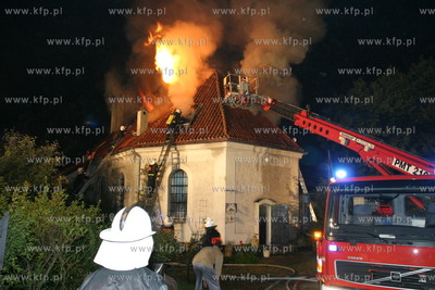 Pozar kosciola w Sulminie 28.08.2005 fot. Rafal Lasota...