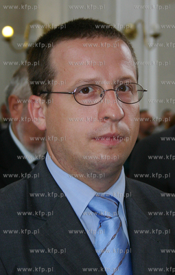 Gdansk. Uroczystosci odsloniecia i poswiecenia oltarza...