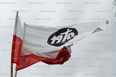 Rocznica Grudnia 70. Nz. wiszace na latarniach w okolicy...