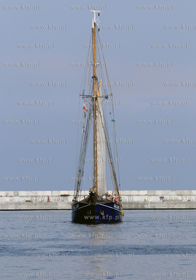 Gdynia w przeddzien Zlotu Zaglowcow - The Tall Ships...