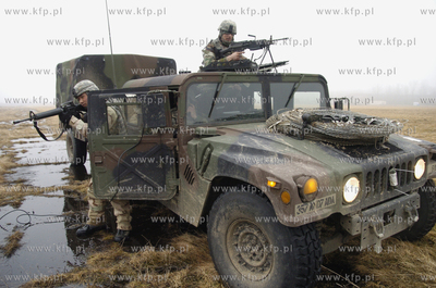 Cwiczenia 150 amerykańskich zolnierzy z niemieckiej...