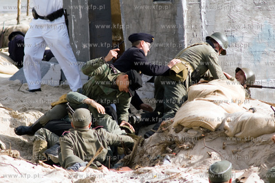 Operacja D Day - byla przedmiotem inscenizacji na plazy...