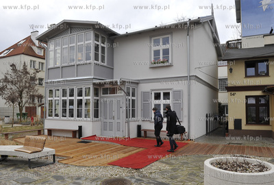 Sopot. Plac Jasia Rybaka. Sacrum - Otwarcie Teatru...