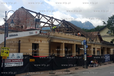 Remont budynku dworca PKP w Zakopanem. 08.08.2019 Fot....