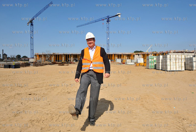 Budowa stadionu w Gdansku Letnicy. Budowe odwiedzil...