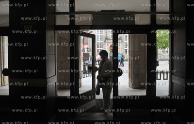 Gdansk kino Neptun, dawne Leningrad. Wejscie do kina...