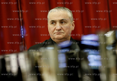 Gdansk. Centrum handlowe Alfa Centrum. Niezwykla probe...