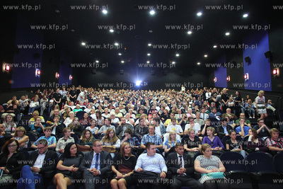 39 Festiwal Filmowy w Gdyni. Pokaz filmu Zmruz Oczy.
16.09.2014
fot....