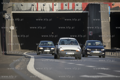 Wyjazd z tunelu pod Martwą Wisłą.
09.09.2020
fot....