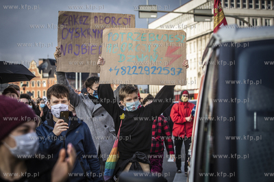 Gdańsk. Sprzeciw wobec kontrowersyjnego wyroku Trybunału...