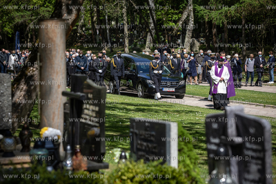 Cmentarz Srebrzysko. Pogrzeb pierwszego demokratycznie...