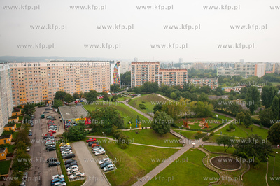 Gdansk. Zaspa. Dach wiezowca na ulicy Pilotow 8.
25.08.2011
fot....