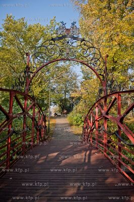 Gdansk. Park przy Targu Rakowym.
18.10.2011
fot....