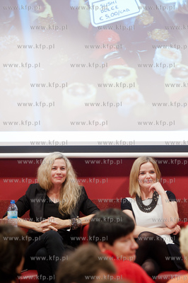 Gdansk. Biblioteka Manhattan w CH Manhattan. Promocja...