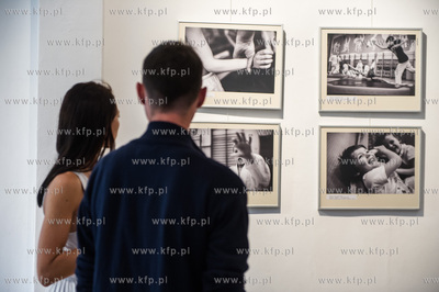 Gdansk. Nadbaltyckie Centrum Kultury. Uroczystosc wreczenia...