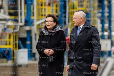 Gdansk. Wizyta Premier RP Ewy Kopacz w siedzibie Grupy...