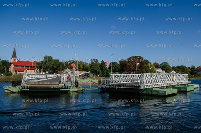 Gdańsk. Wyspa Sobieszewska. Uroczystość wbicia pierwszej...