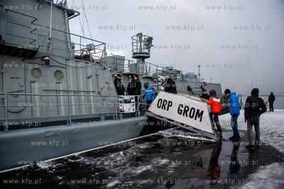 Gdynia. Skwer Kościuszki. Piknik wojskowy pt. Bezpieczna...