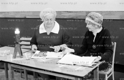 Przewodniczaca Rady Klubu Seniora na Zaspie Jozefa...