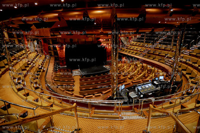 Wycieczkowiec Costa Pacifica zawinal do portu w Gdyni.
27.05.2011
fot....