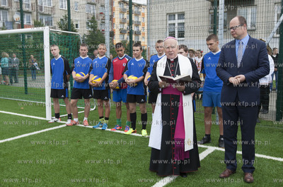 Gdansk, Gimnazjum nr 12 przy ul. Wrzeszczanskiej. Miejska...