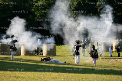Rekonstrukcja bitwy z okresu kampanii napoleonskiej...