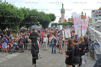 Sopot. Molo Jazz Festival. Pochod Nowoorleanski z Placu...