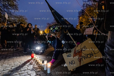 Gdańsk. Protest kobiet z racji drugiej rocznicy wyroku...