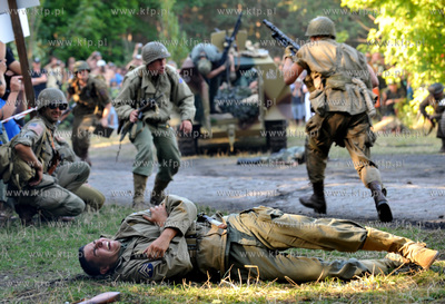 D-DAY HELL rekonstrukacja historyczna walk pomiedzy...