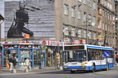 Gdyni skrzyzowanie ulic Swietojanskiej i 10 Lutego....
