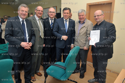 Wicepremier Janusz Piechocinski spotkal sie w Zukowie...