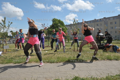 Streetwaves czyli artystyczna akcja miejska w Gdansku...