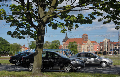 Gdansk. Ul. 3 maja, w glebi panorama Gdanska i  ul....