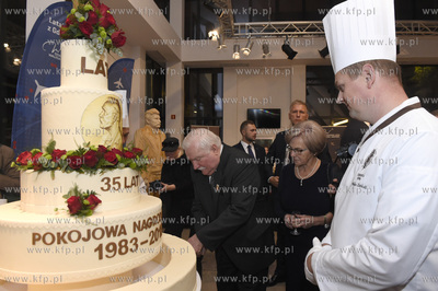 Uroczystości 75. urodzin Lecha Wałęsy i 35 rocznicy...