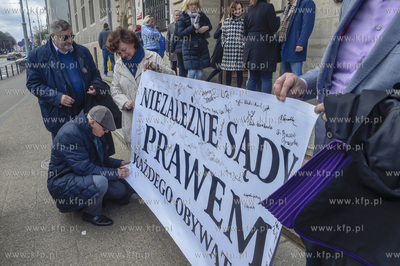 Gdańsk, Nowe Ogrody. Gdańscy sędziowie solidarni...